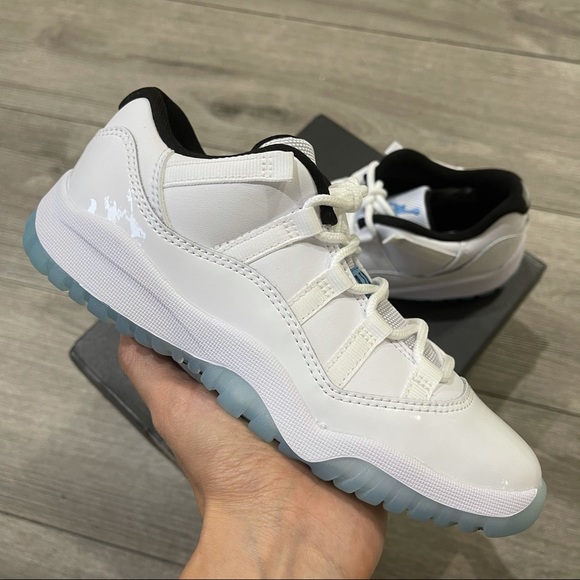 🧊Air Jordan 11 Retro Low PS 2Y Legend Blue - Picture 2 of 8